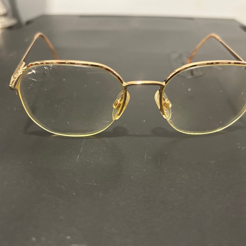 Lost Gold Wire-Frame Glasses Hexagonal Design